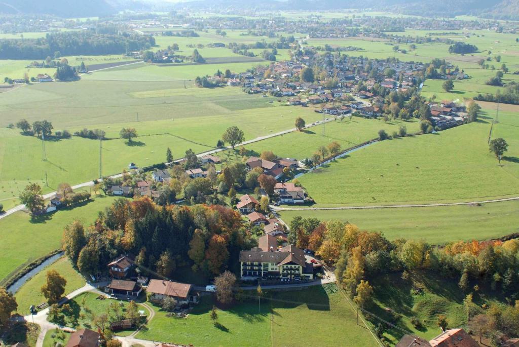 Hotel Zur Schonen Aussicht Übersee Extérieur photo